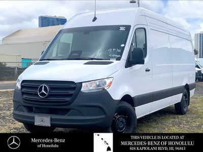 2025 Mercedes-Benz Sprinter 2500 High Roof I4 Diesel HO 170" RWD