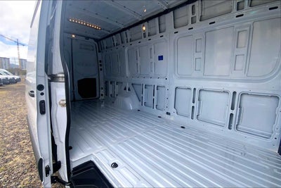 2025 Mercedes-Benz Sprinter 2500 High Roof I4 Diesel HO 170" RWD