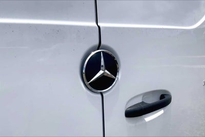 2025 Mercedes-Benz Sprinter 2500 High Roof I4 Diesel HO 170" RWD