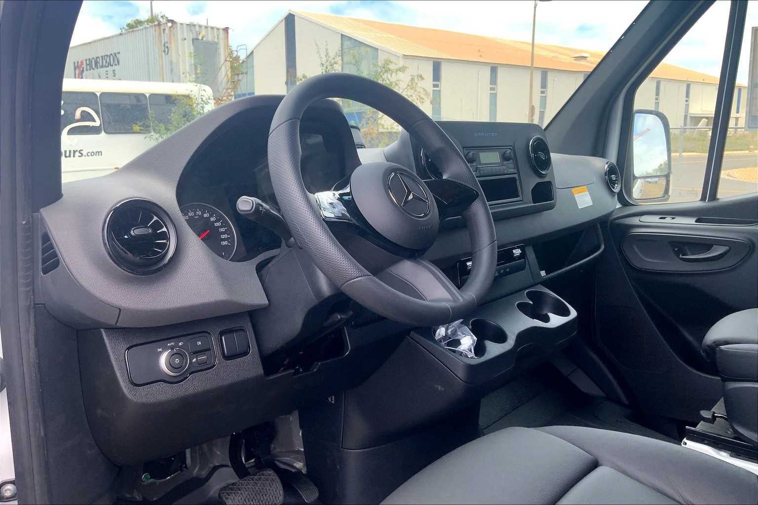 2025 Mercedes-Benz Sprinter 2500 High Roof I4 Diesel HO 170" RWD