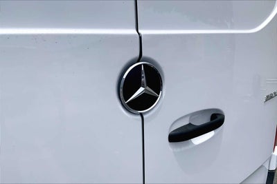 2025 Mercedes-Benz Sprinter 2500 High Roof I4 Diesel HO 170" RWD