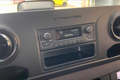2025 Mercedes-Benz Sprinter 2500 High Roof I4 Diesel HO 170" RWD