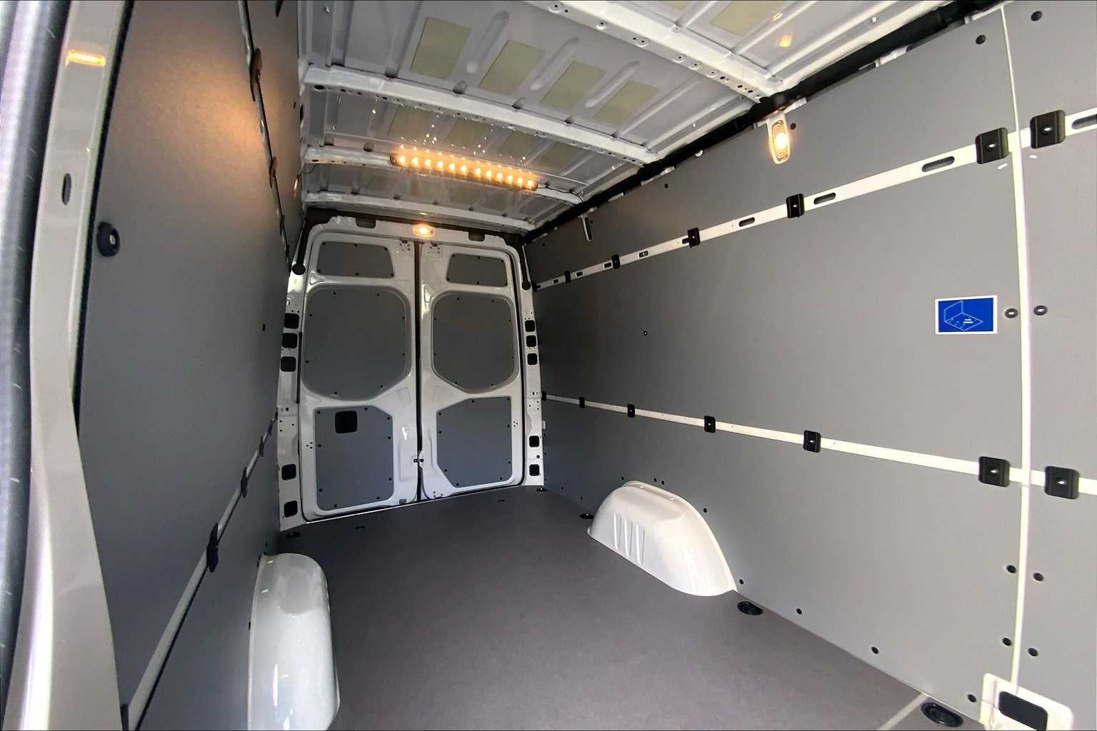 2025 Mercedes-Benz Sprinter 2500 High Roof I4 Diesel HO 170" RWD