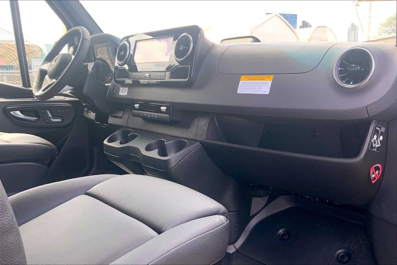 2025 Mercedes-Benz Sprinter 2500 High Roof I4 Diesel HO 170" AWD