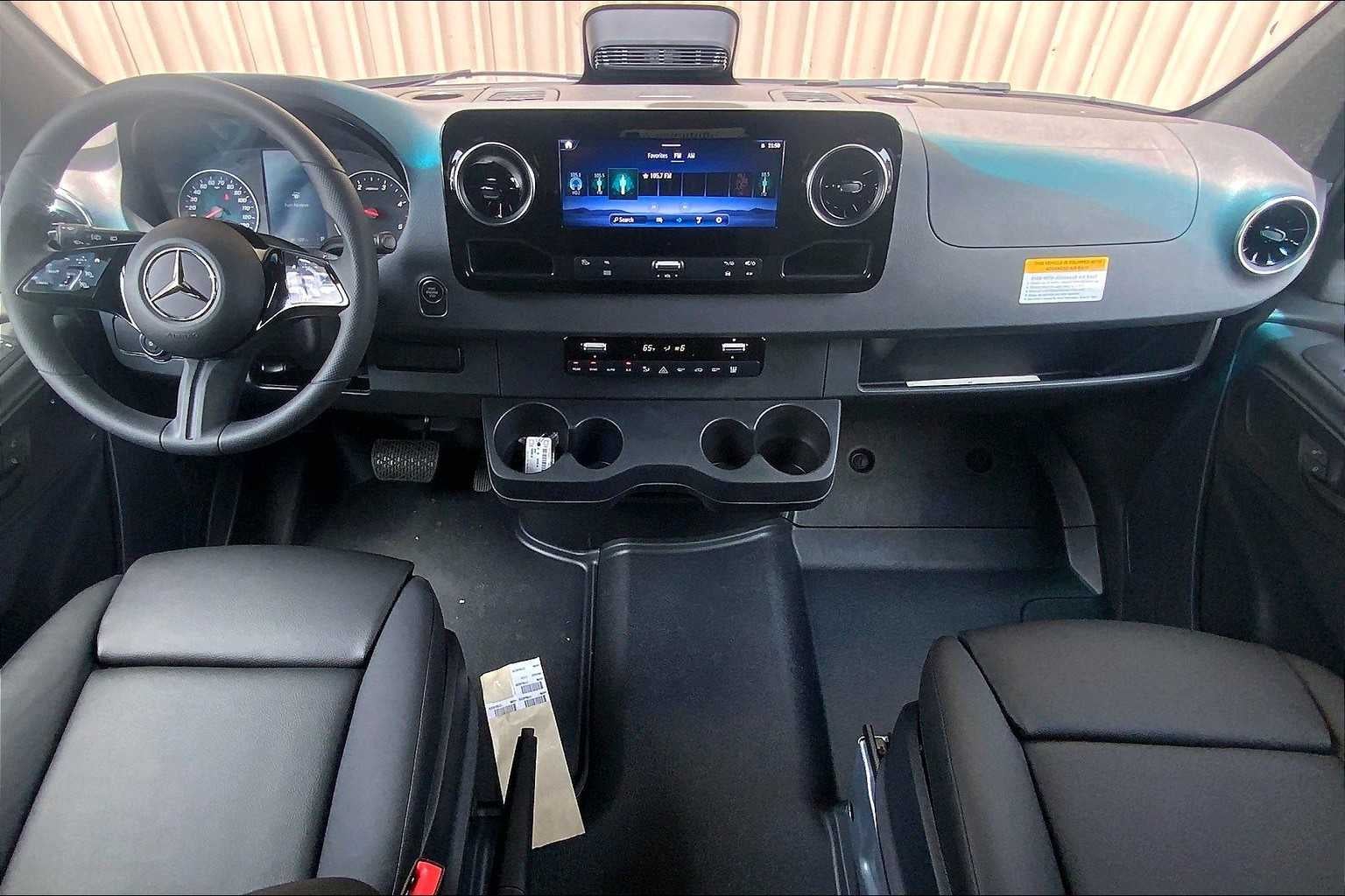 2025 Mercedes-Benz Sprinter 2500 High Roof I4 Diesel HO 144" RWD