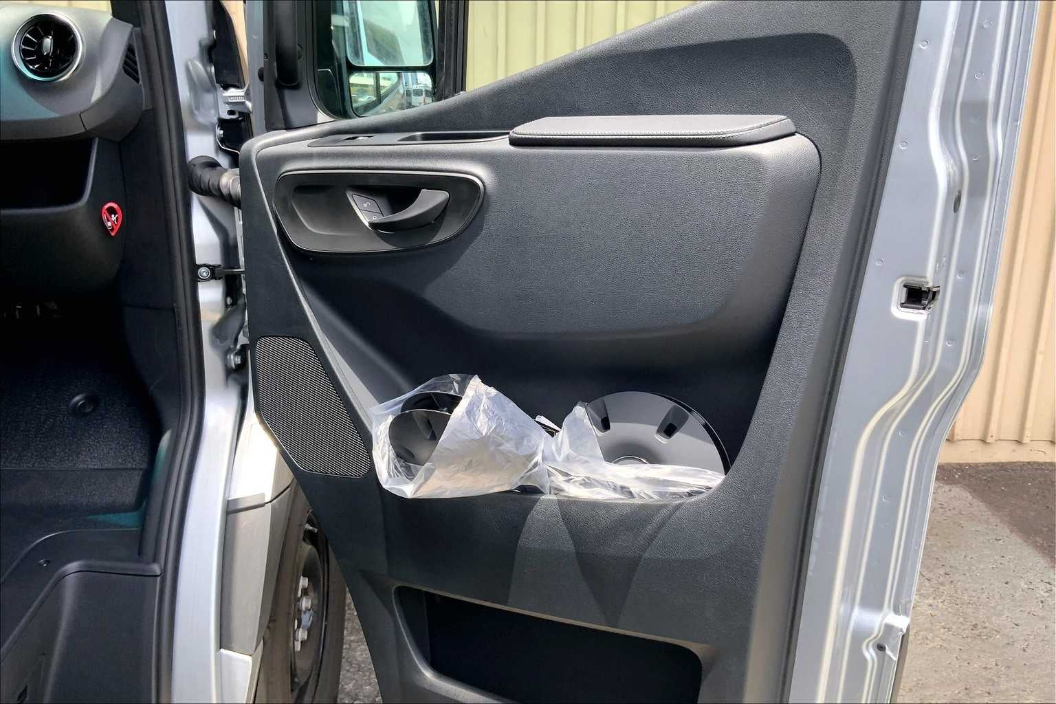 2025 Mercedes-Benz Sprinter 2500 High Roof I4 Diesel HO 144" RWD