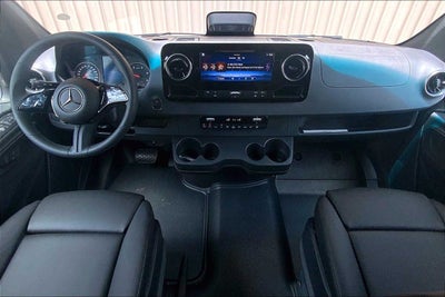 2025 Mercedes-Benz Sprinter 2500 High Roof I4 Diesel HO 144" RWD