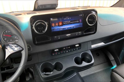 2025 Mercedes-Benz Sprinter 2500 High Roof I4 Diesel HO 144" RWD