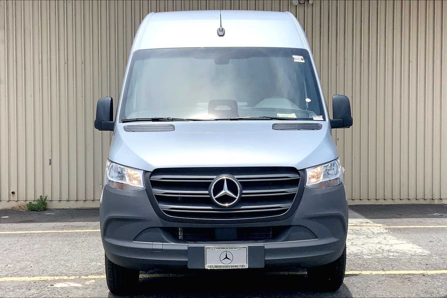 2025 Mercedes-Benz Sprinter 2500 High Roof I4 Diesel HO 144" RWD