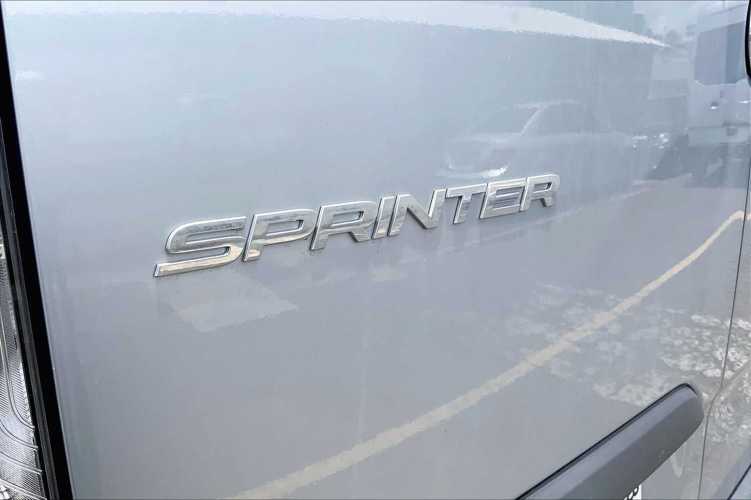 2025 Mercedes-Benz Sprinter 2500 High Roof I4 Diesel HO 144" RWD