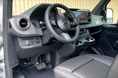 2025 Mercedes-Benz Sprinter 2500 High Roof I4 Diesel HO 144" RWD