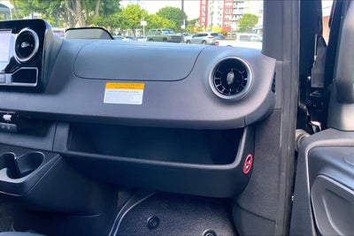 2026 Mercedes-Benz Sprinter 2500 High Roof I4 Diesel HO 170" RWD