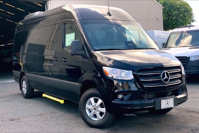 2026 Mercedes-Benz Sprinter 2500 High Roof I4 Diesel HO 170" RWD