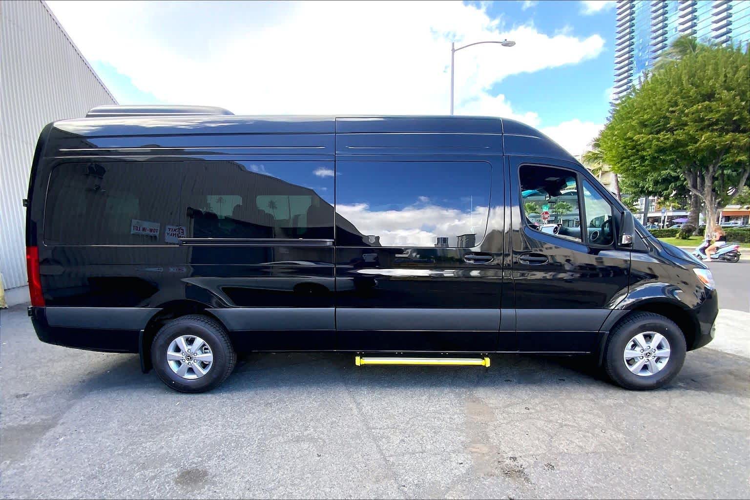 2026 Mercedes-Benz Sprinter 2500 High Roof I4 Diesel HO 170" RWD