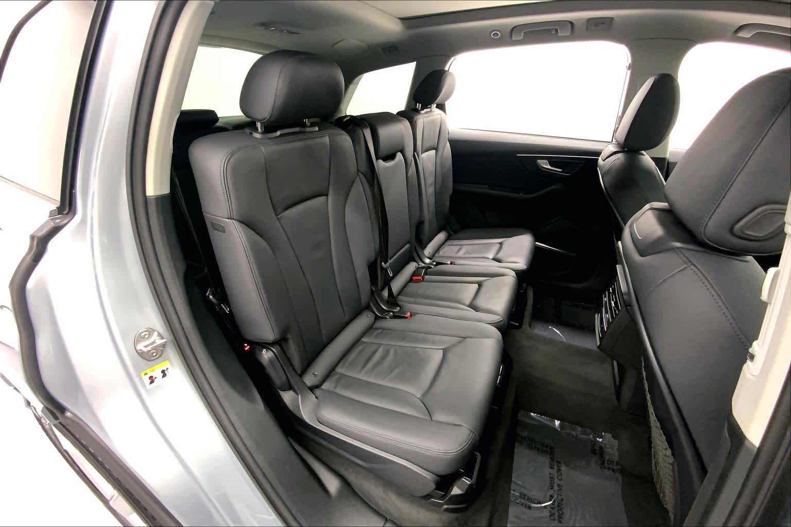 2023 Audi Q7 Premium Plus