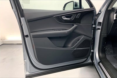 2023 Audi Q7 Premium Plus