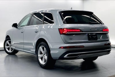 2023 Audi Q7 Premium Plus