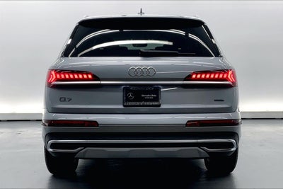 2023 Audi Q7 Premium Plus