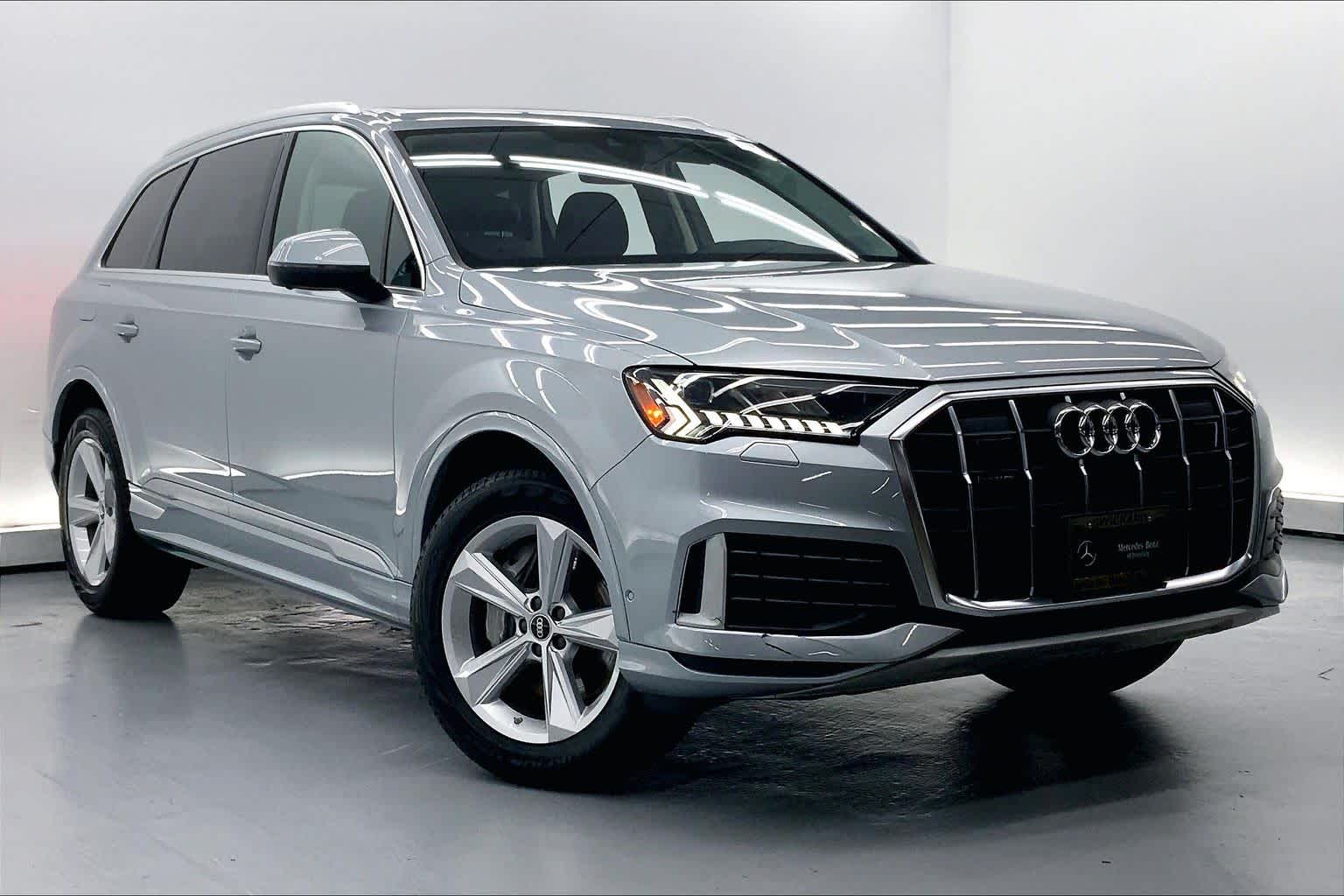 2023 Audi Q7 Premium Plus