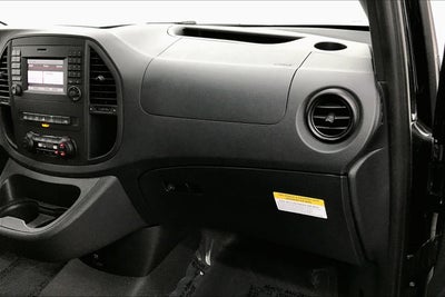 2019 Mercedes-Benz Metris Passenger Van Standard Roof 126 Wheelbase
