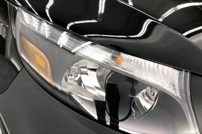 2019 Mercedes-Benz Metris Passenger Van Standard Roof 126 Wheelbase