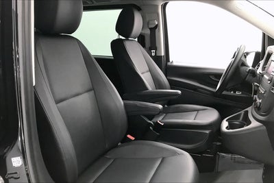 2019 Mercedes-Benz Metris Passenger Van Standard Roof 126 Wheelbase
