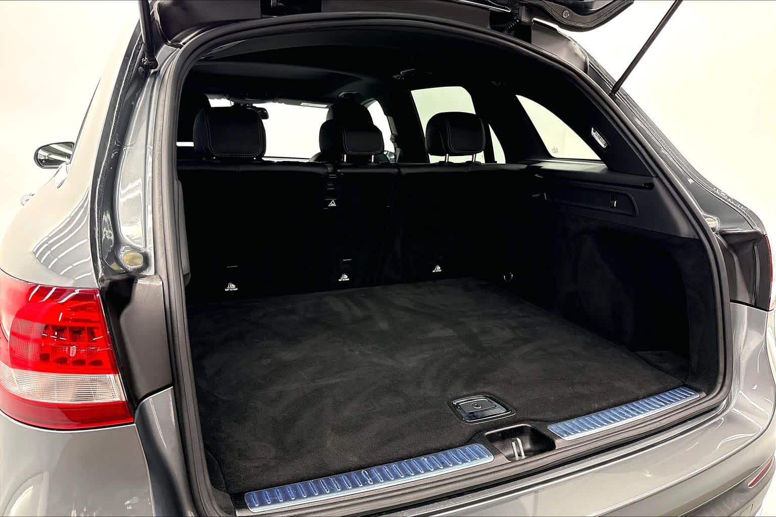 2018 Mercedes-Benz GLC 300 SUV