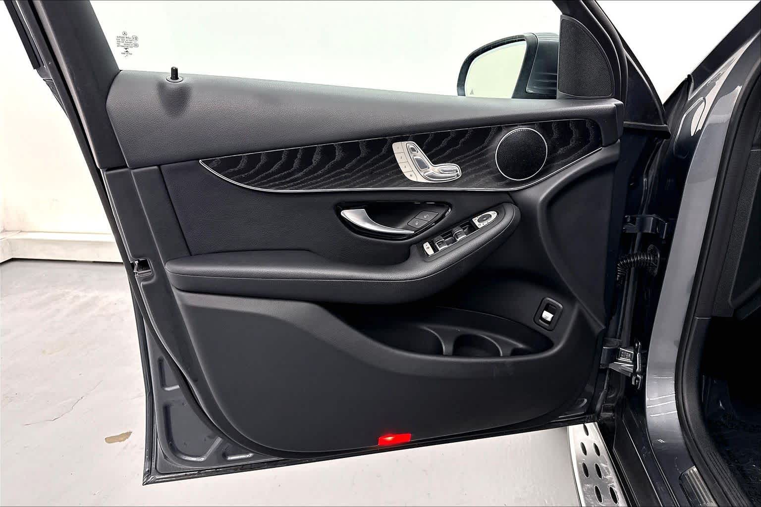 2018 Mercedes-Benz GLC 300 SUV