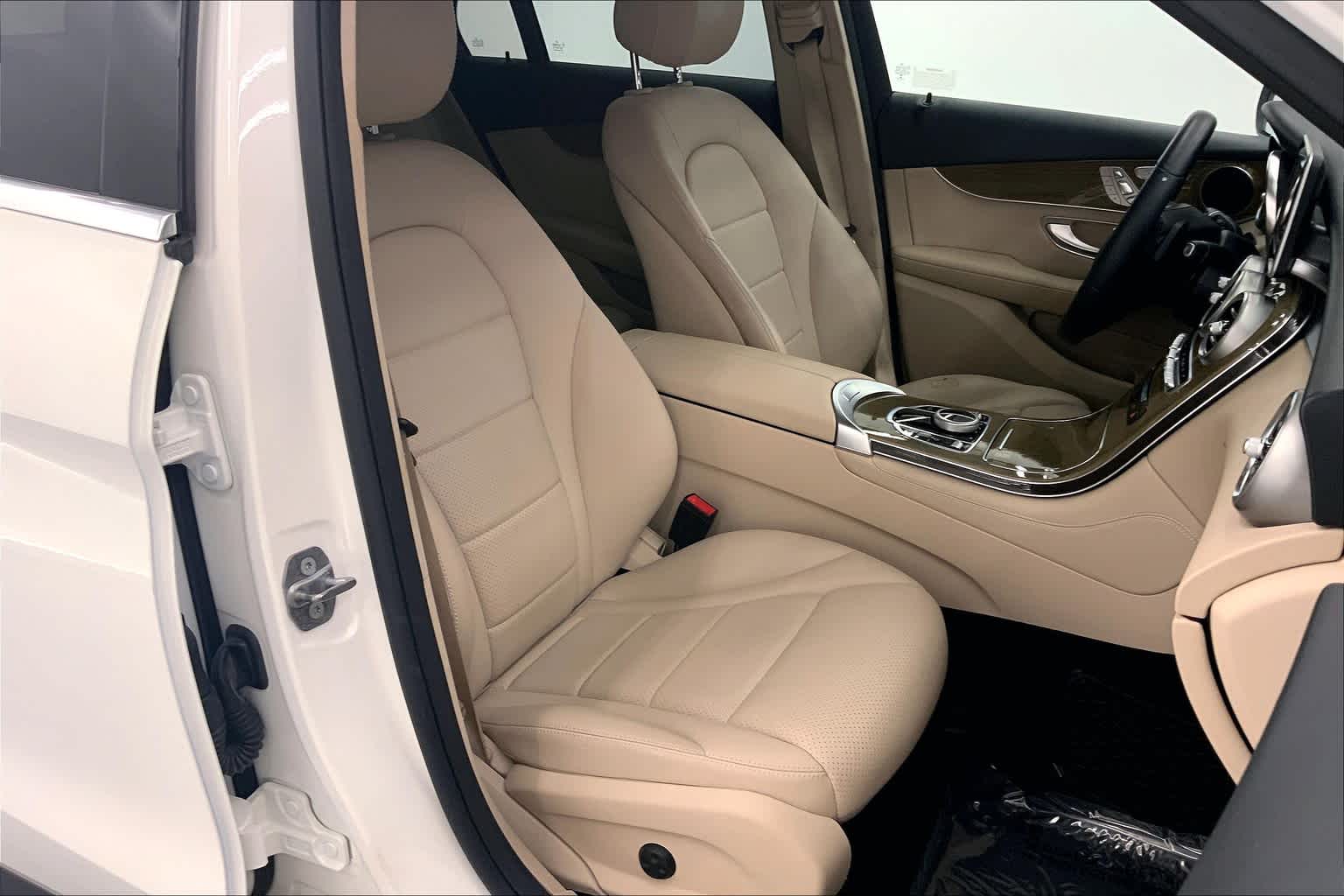 2019 Mercedes-Benz GLC 300 SUV