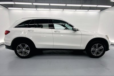 2017 Mercedes-Benz GLC 300 SUV