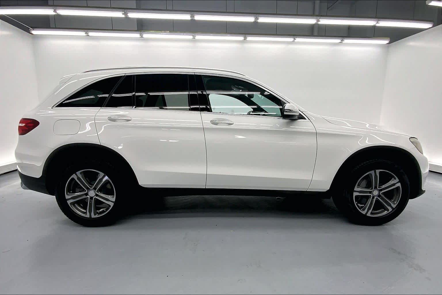 2017 Mercedes-Benz GLC 300 SUV