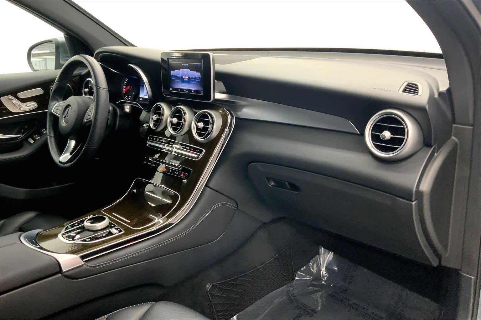 2019 Mercedes-Benz GLC 300 SUV