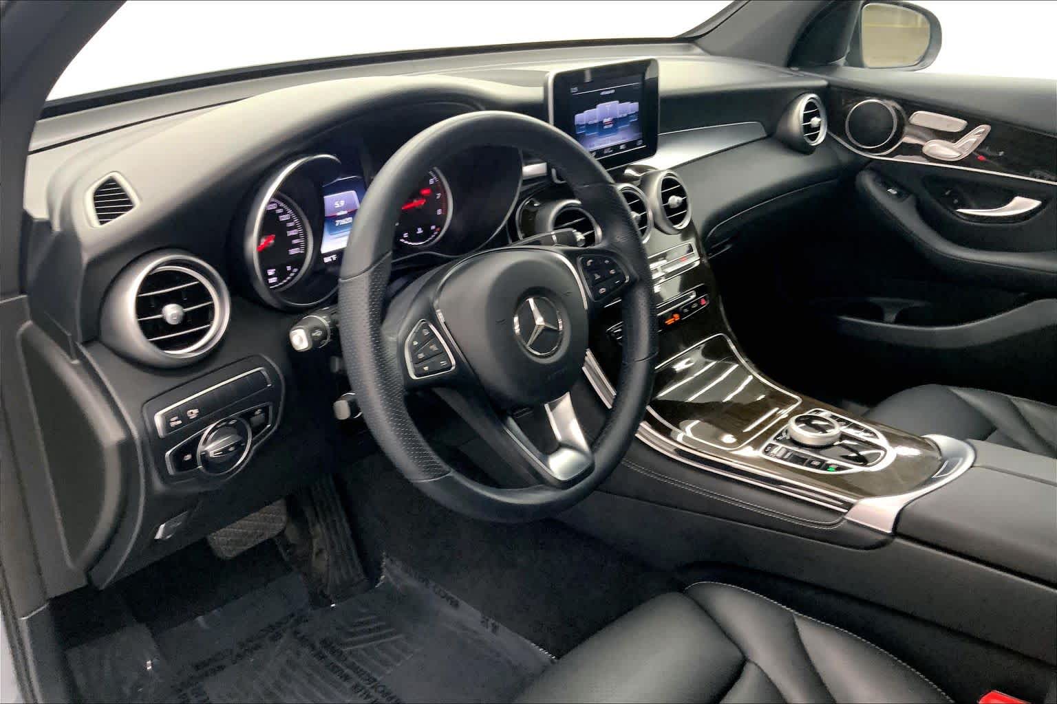 2019 Mercedes-Benz GLC 300 SUV