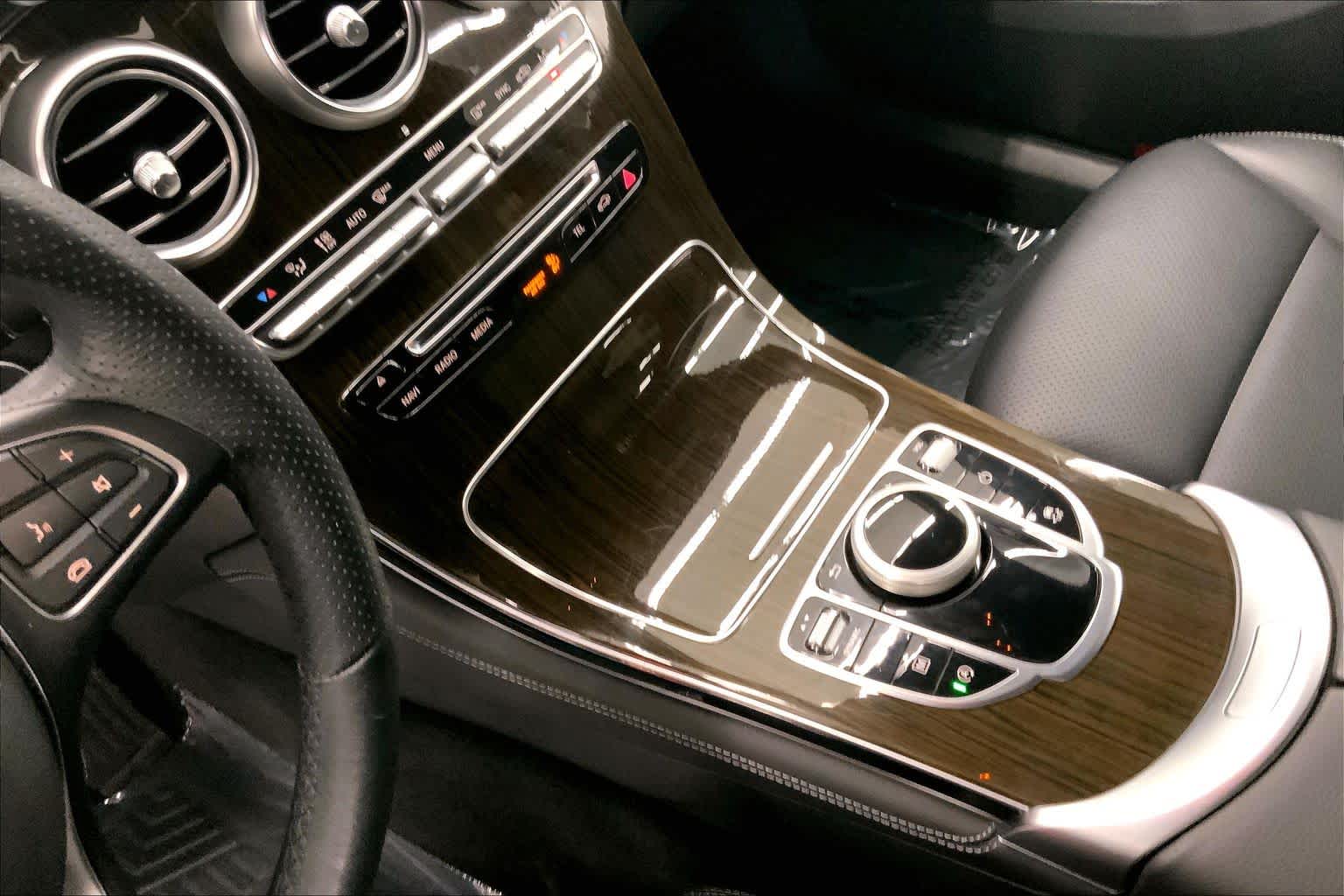 2019 Mercedes-Benz GLC 300 SUV