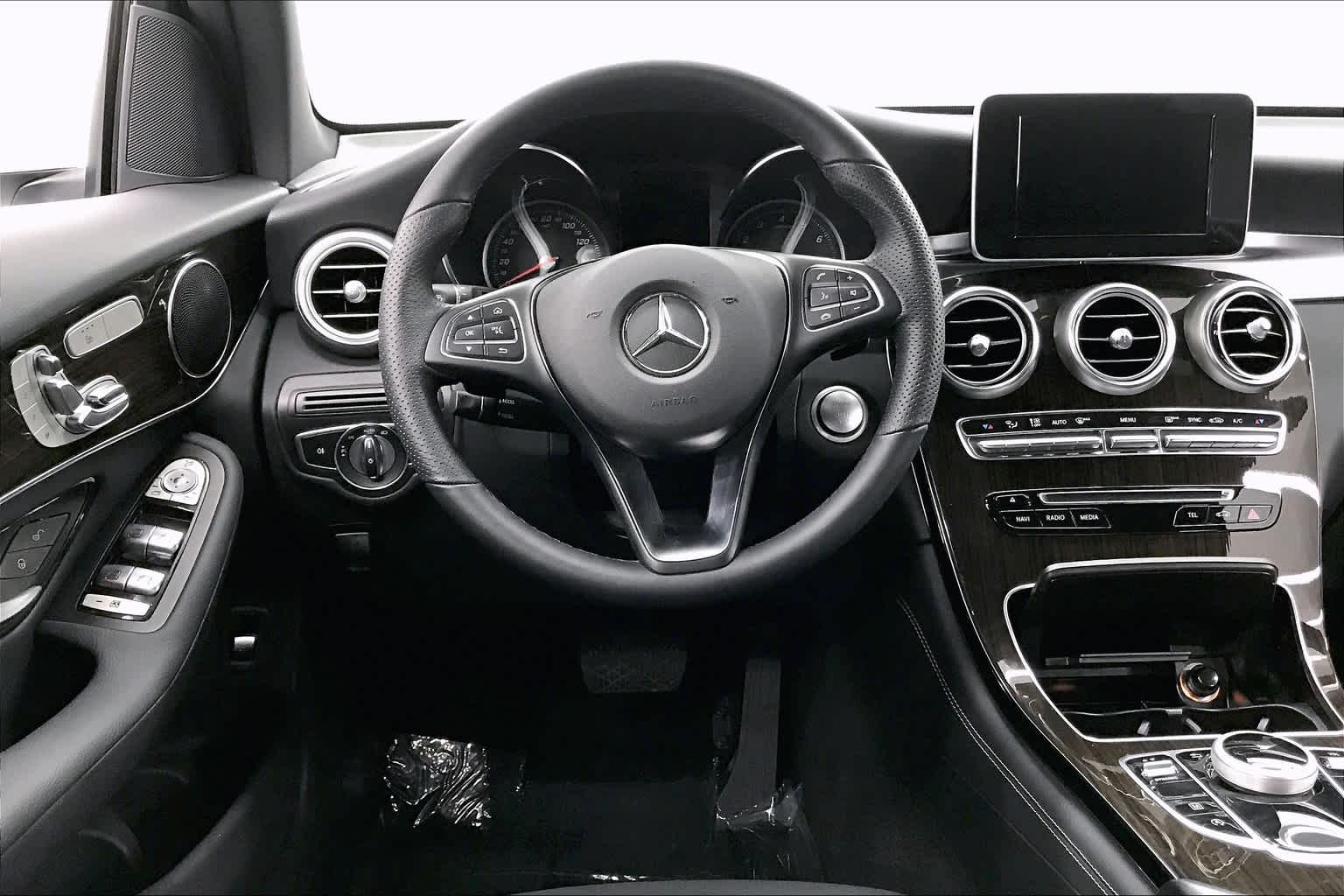 2019 Mercedes-Benz GLC 300 SUV