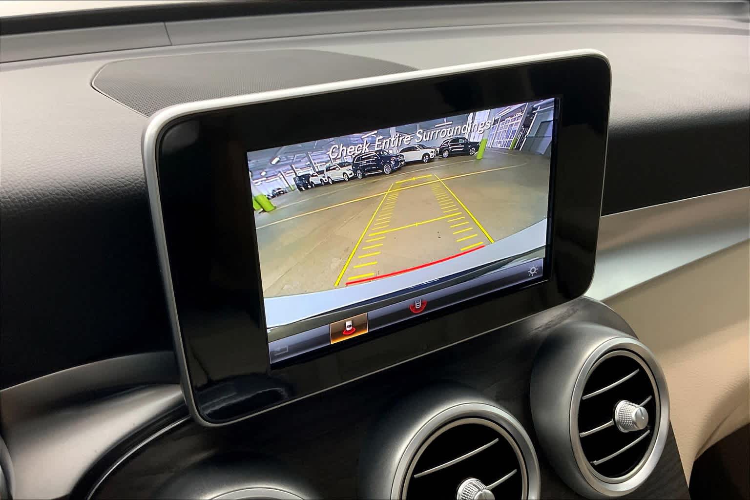 2018 Mercedes-Benz GLC 300 GLC 300