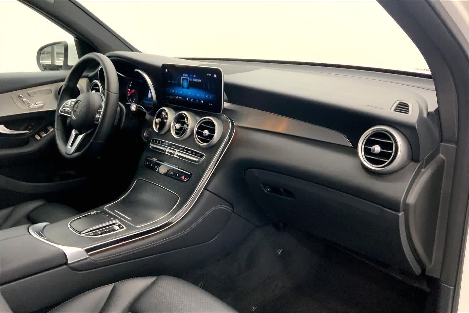 2020 Mercedes-Benz GLC 300 SUV