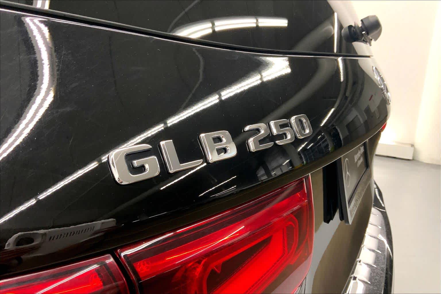 2020 Mercedes-Benz GLB 250 SUV