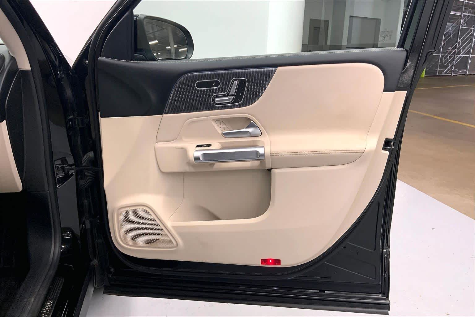 2020 Mercedes-Benz GLB 250 SUV