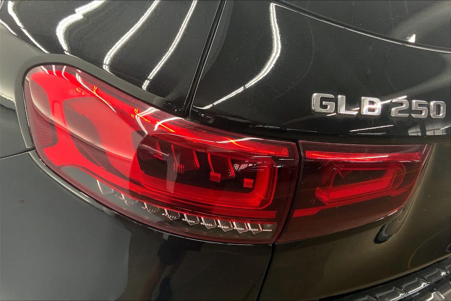 2020 Mercedes-Benz GLB 250 SUV