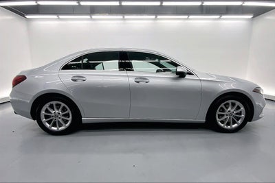 2019 Mercedes-Benz A 220 Sedan