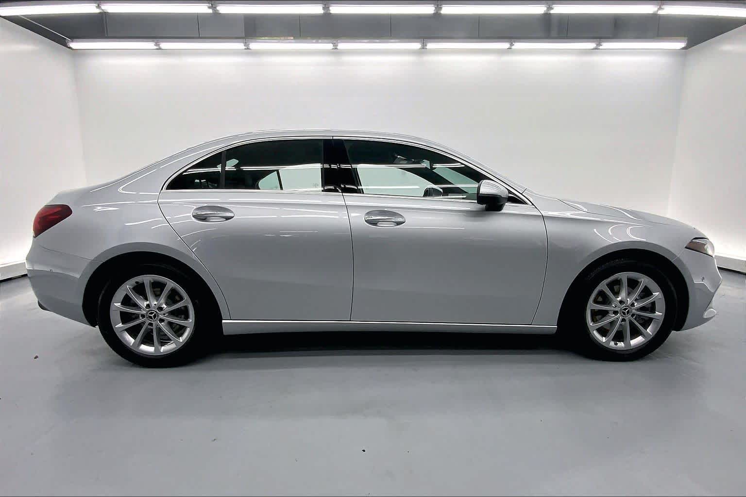 2019 Mercedes-Benz A 220 Sedan