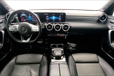 2019 Mercedes-Benz A 220 A 220
