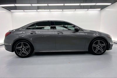 2019 Mercedes-Benz A 220 A 220