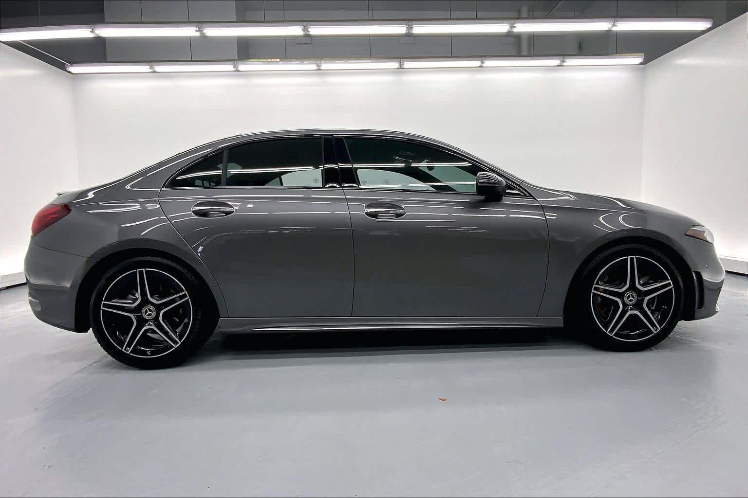 2019 Mercedes-Benz A 220 A 220