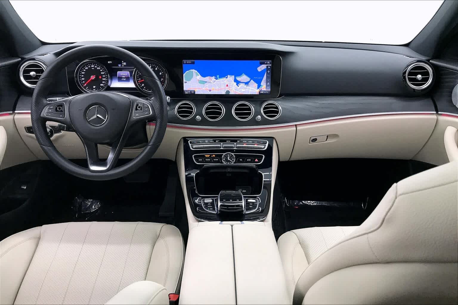 2017 Mercedes-Benz E 300 RWD Sedan
