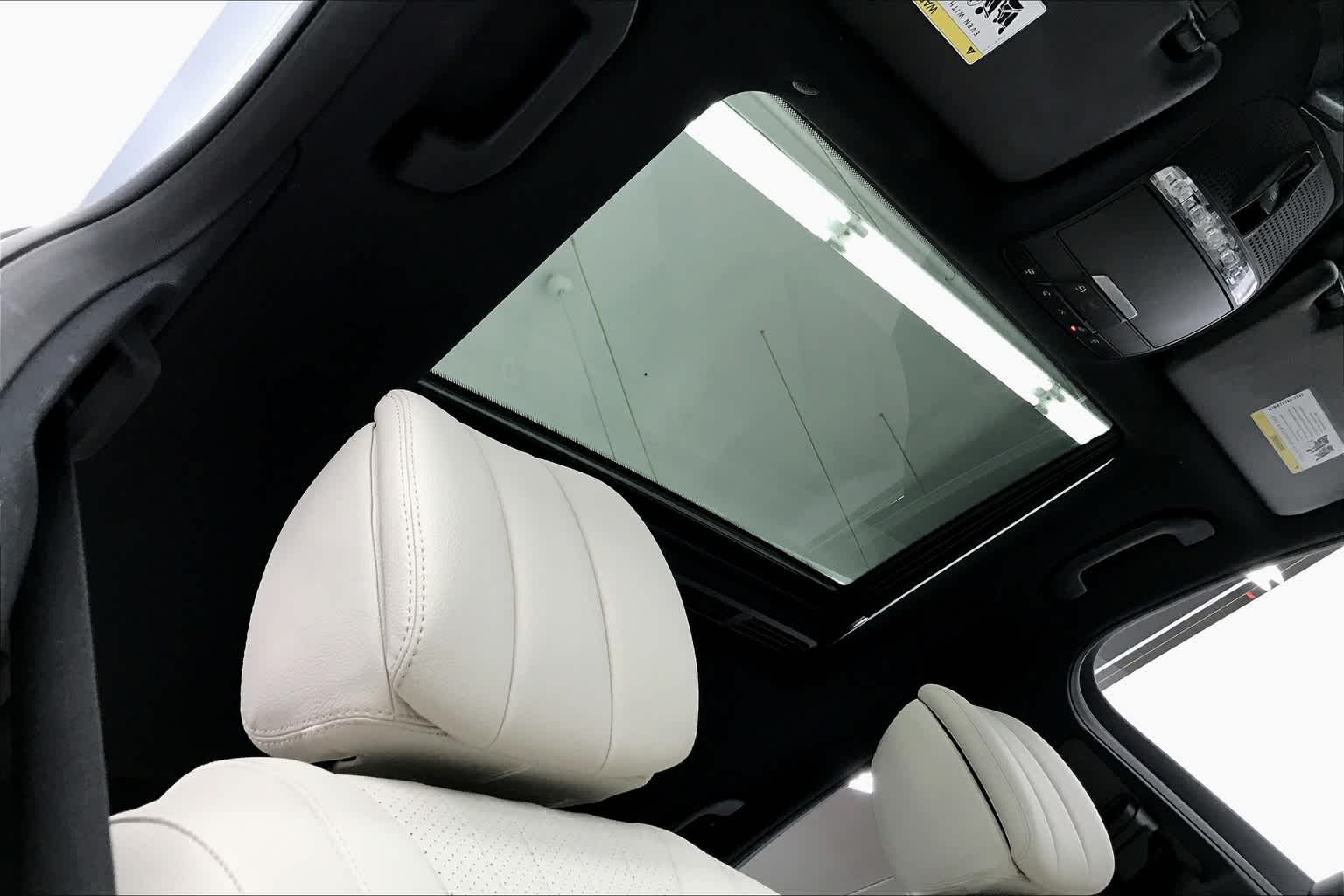 2017 Mercedes-Benz E 300 RWD Sedan