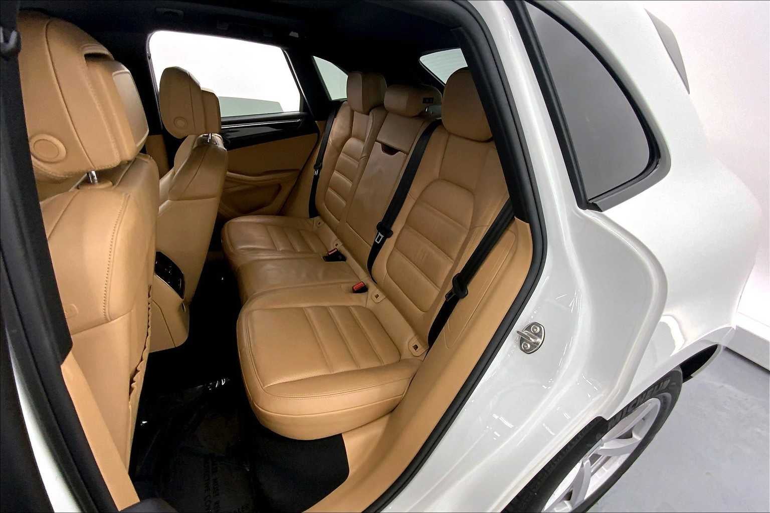 2017 Porsche Macan AWD