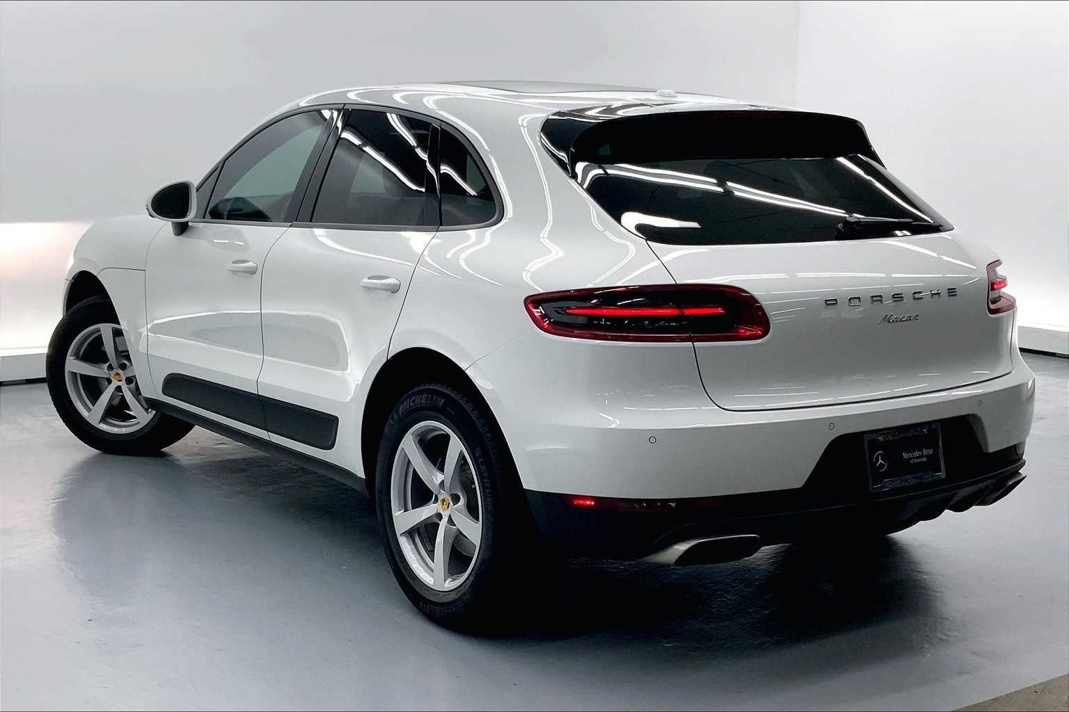 2017 Porsche Macan AWD