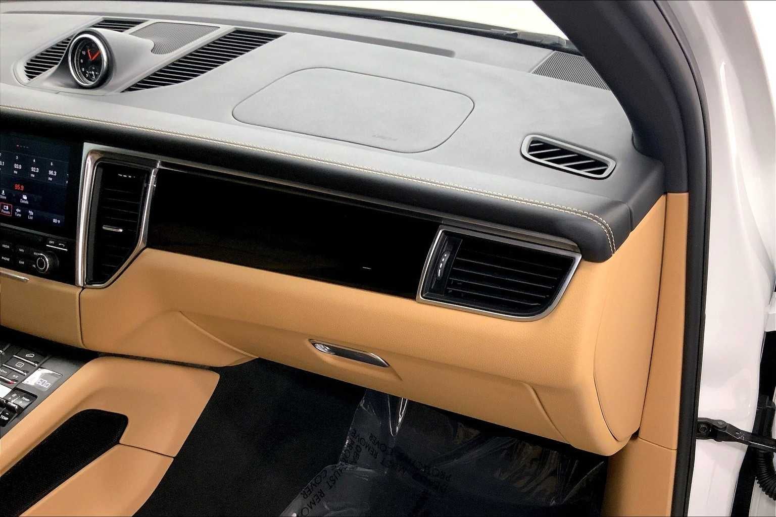 2017 Porsche Macan AWD